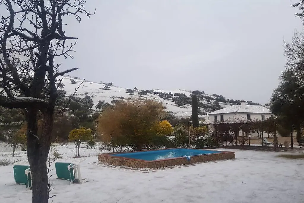 Country house Cortijo Grazalema Piscina 5 Hbts Con Bano Ac Guest House